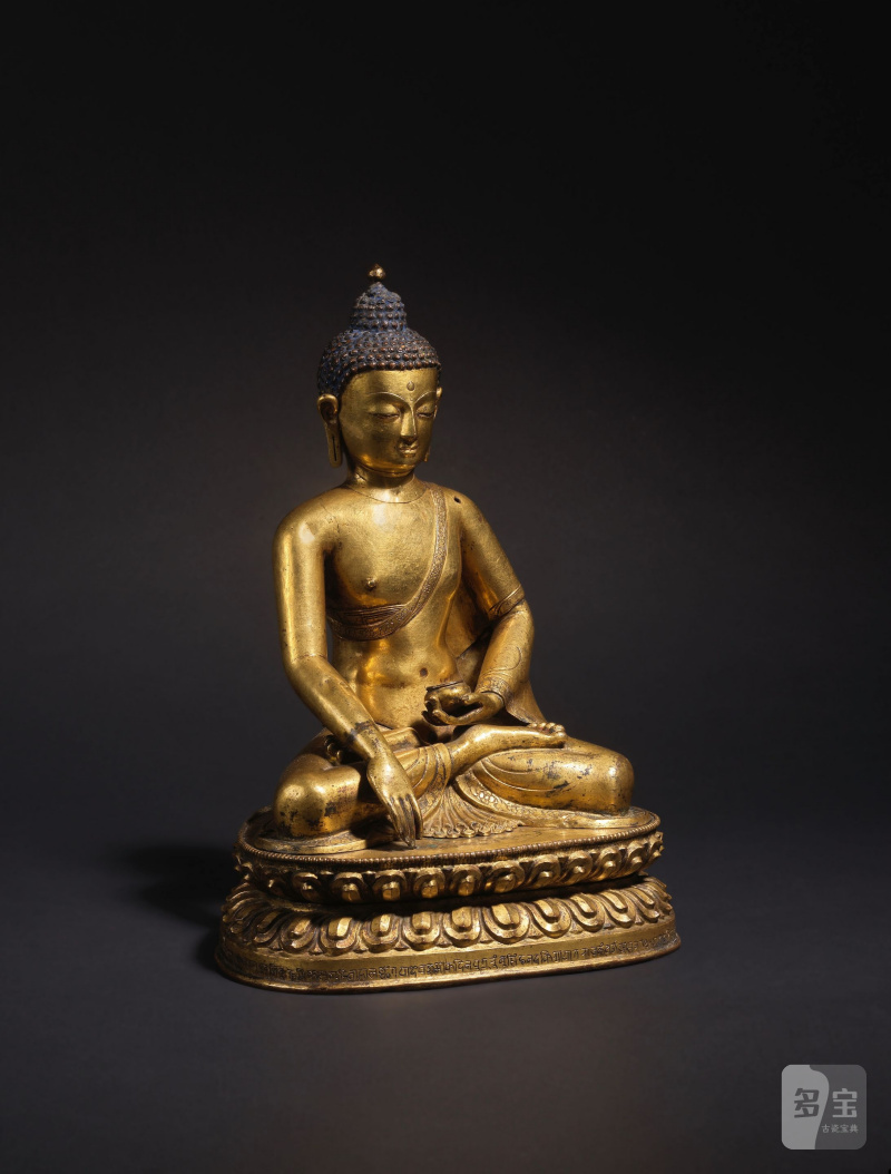 尼泊爾 1664年（據銘文） 鎏金銅錘揲釋迦牟尼像 | STATUETTE DE BOUDDHA SHAKYAMUNI EN ALLIAGE DE CUIVRE REPOUSSÉ DORÉ - 图5